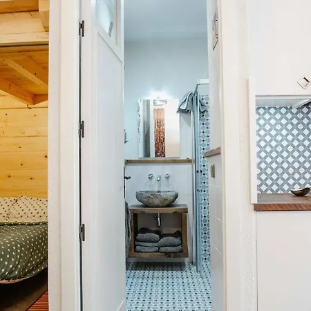 For 6 With Pool, Garden, Climbing Area *