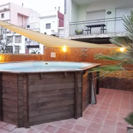For 6 With Pool, Garden, Climbing Area Malgrat de Mar
